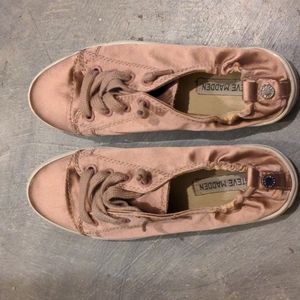 Steve Madden Rose Gold Flats